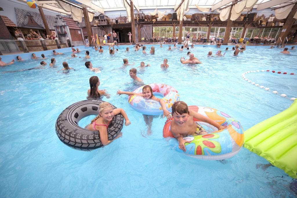 Oostappen Vakantiepark Riviera Beach 比丁赫伊曾 外观 照片