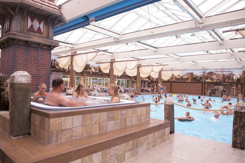 Oostappen Vakantiepark Riviera Beach 比丁赫伊曾 外观 照片