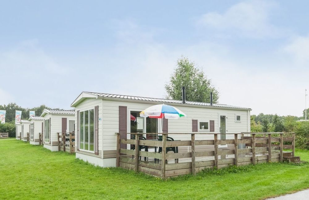 Oostappen Vakantiepark Riviera Beach 比丁赫伊曾 外观 照片