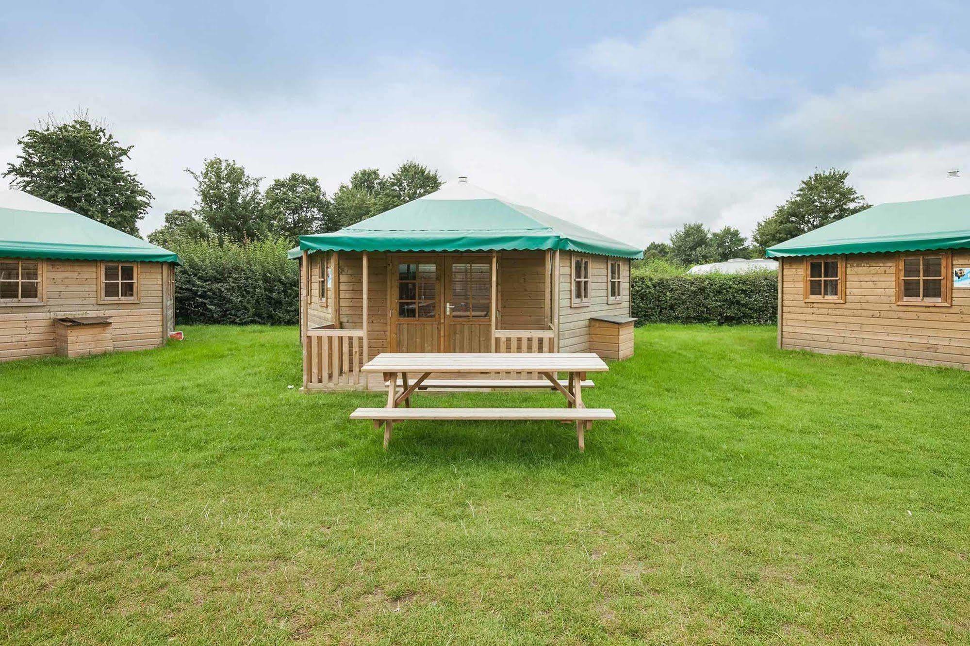 Oostappen Vakantiepark Riviera Beach 比丁赫伊曾 外观 照片
