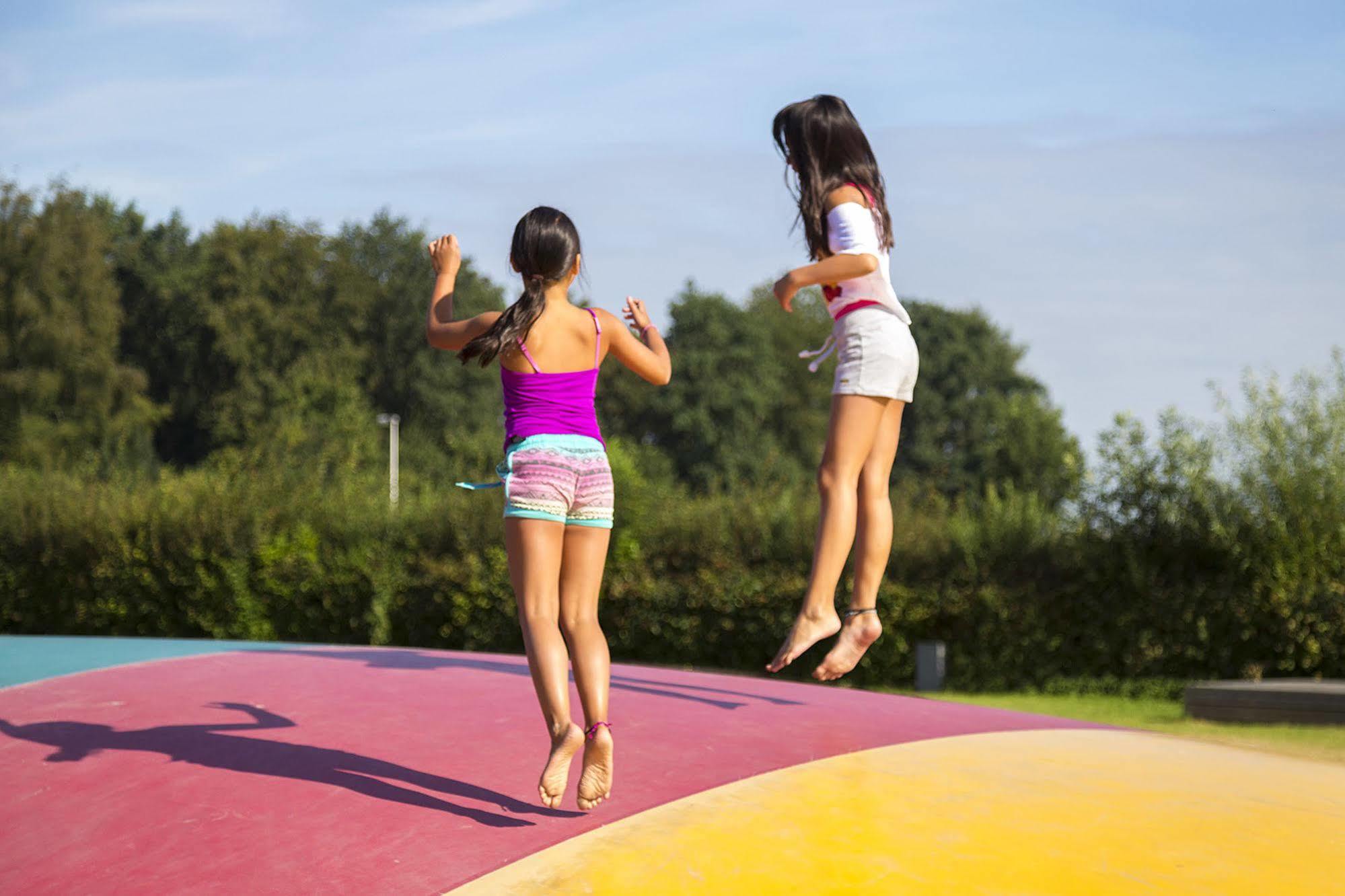 Oostappen Vakantiepark Riviera Beach 比丁赫伊曾 外观 照片
